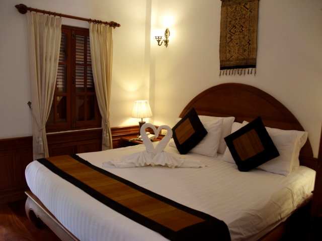 Hôtel de catégorie moyenne au Laos - MCDA