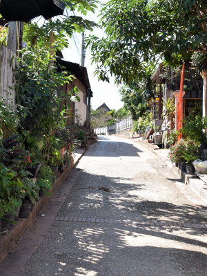 Hôtel de catégorie moyenne au Laos - mcrr