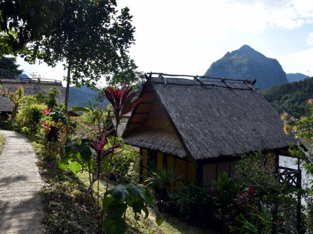 Hôtel de catégorie moyenne au Laos - mnwe