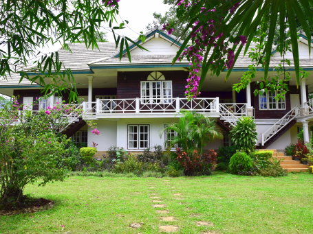 Hôtel de catégorie moyenne au Laos - MSCE