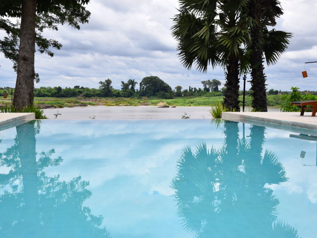 Hôtel de catégorie supérieure au Laos - SRVE