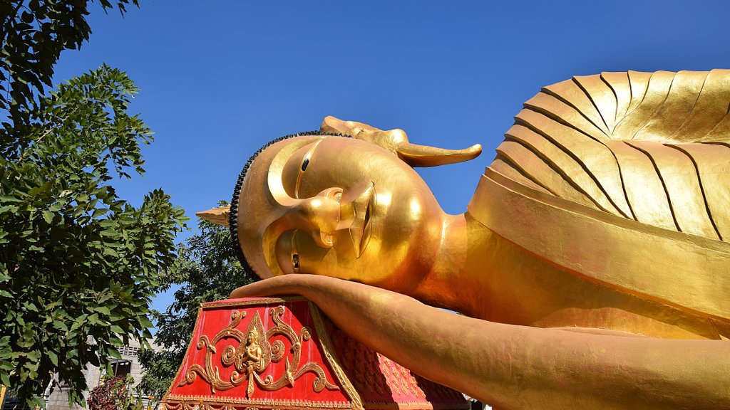 Bouddha couché au Laos.